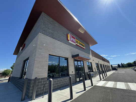 Les Schwab Tires aims for July soft opening in Montrose