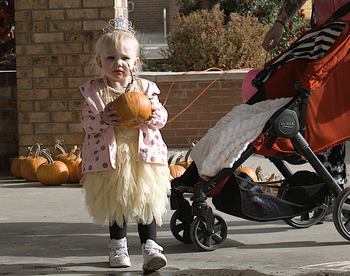 Downtown Trick-or-Treat: Kids take over Main Street with Candy Crawl