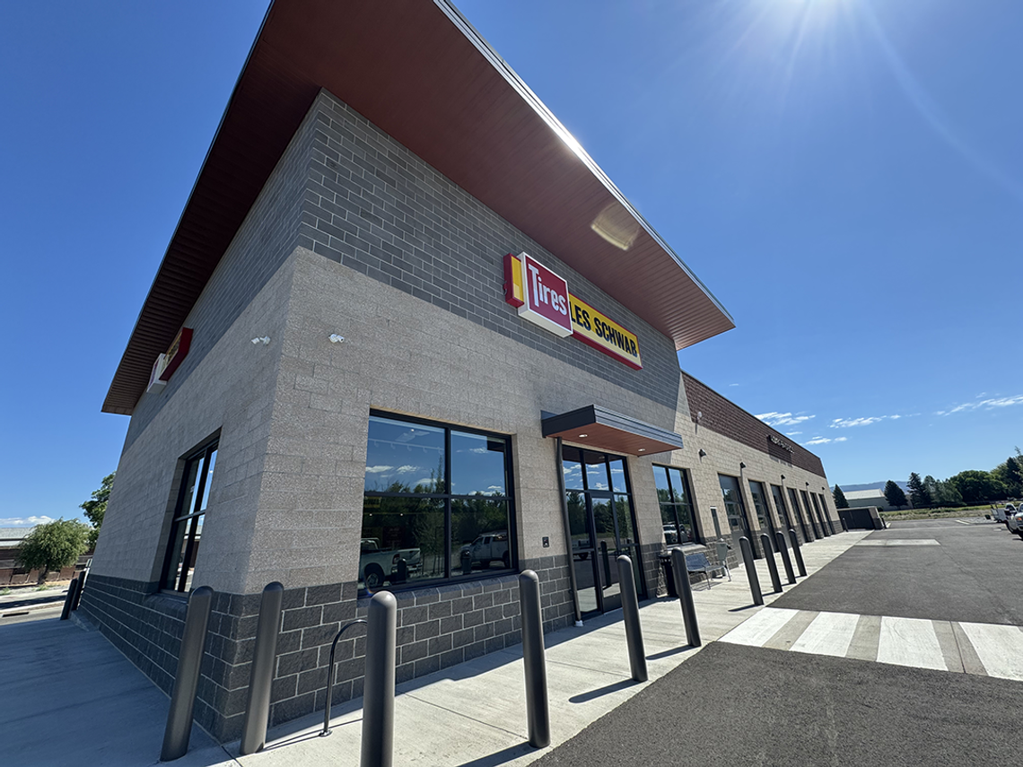 Les Schwab Tires aims for July soft opening in Montrose