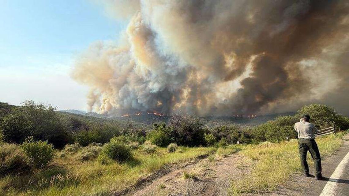 South Rim Fire Grows to Nearly 3,000 Acres; Bostwick Park community issued evacuation notice out of 'abundance of caution'